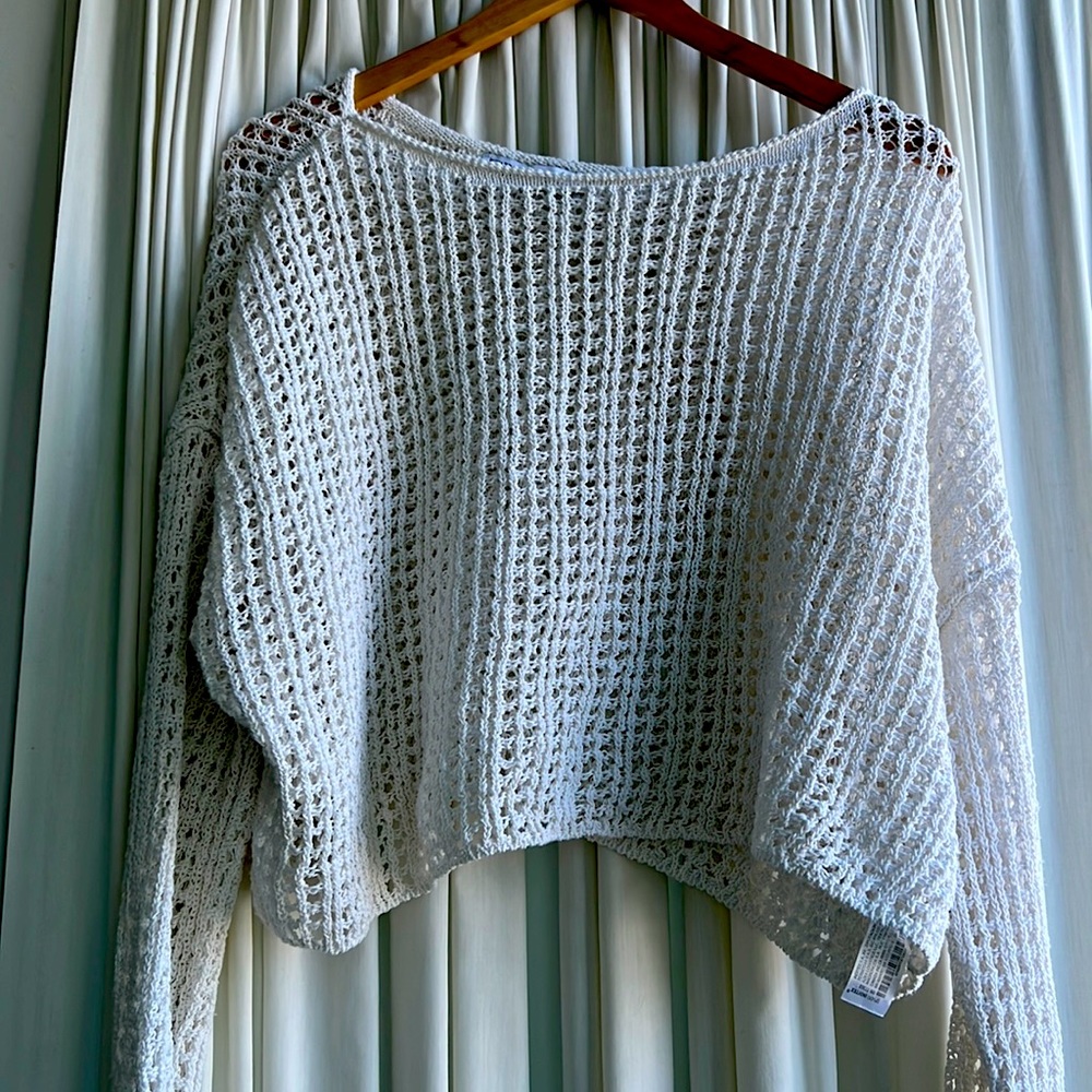 Zara - small - white sweater
